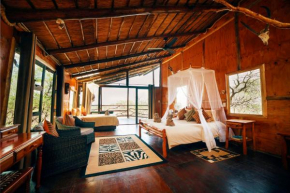 Pezulu Tree House Lodge